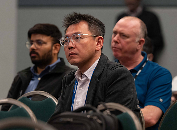 Attendees listen to conference speaker at the MD&M Midwest Conference